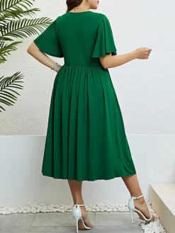 Women‘s Plus Size Curve Party Dress Cocktail Dress Wedding Guest Dress Midi Dress Green Short Sleeve Pure Color Split Summer Spring Fall Crew Neck Fashion Birthday Wedding Guest Vacation 2023 -HANs Plus Size Style Shop pyzxhd1691738816043